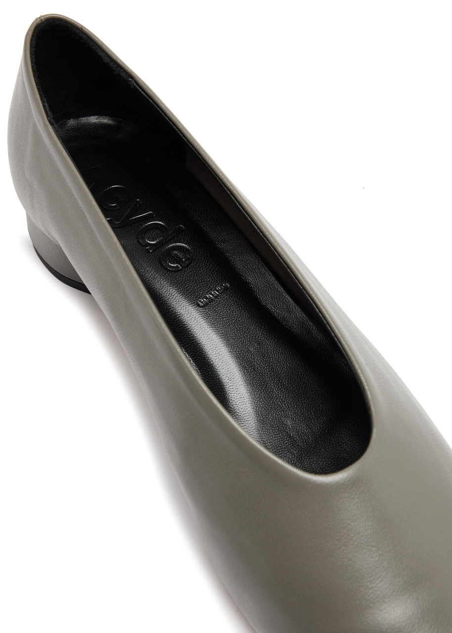 Aeyde Delia 30 Leather Pumps - 4