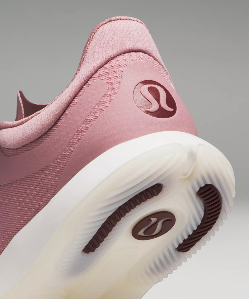 Women's Strongfeel Training Shoe 9