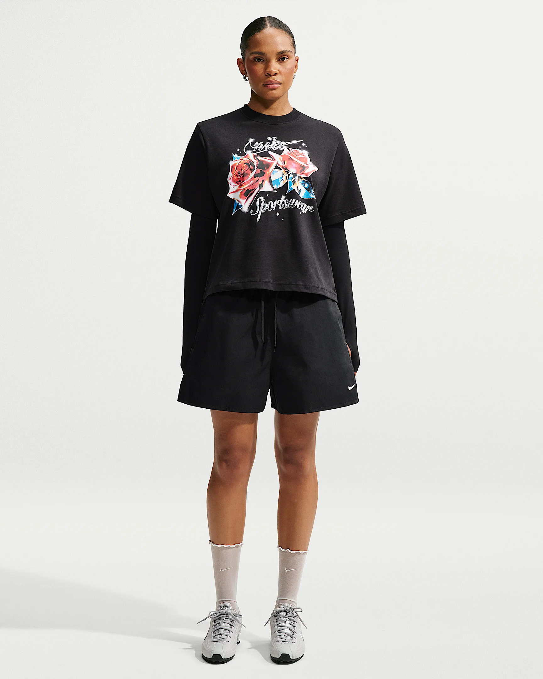 Nike Sportswear Women's Loose Mid-Rise Shorts - 1