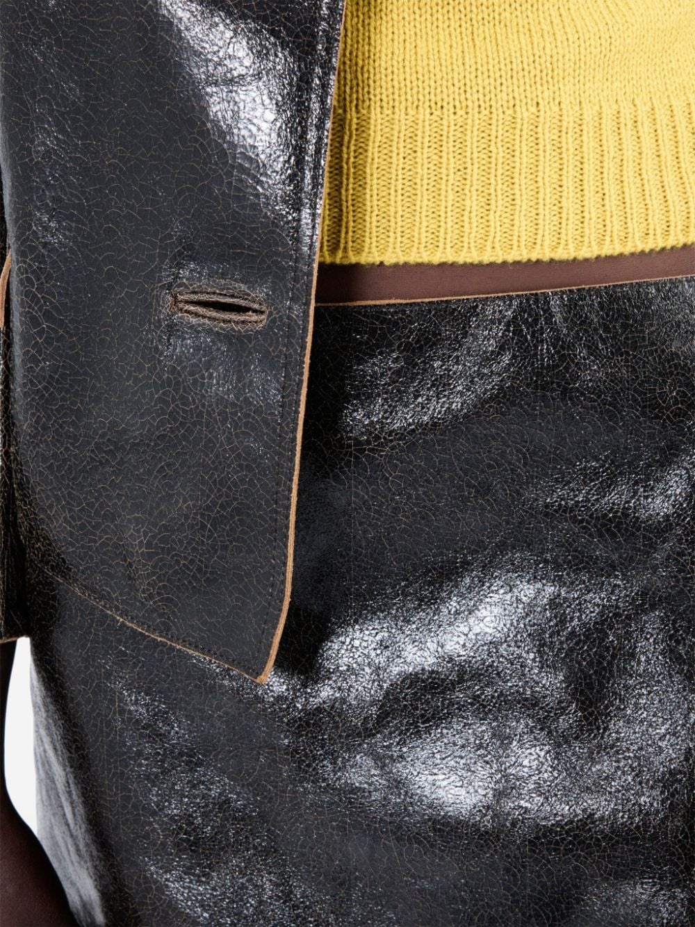 cracked-effect leather midi skirt - 4