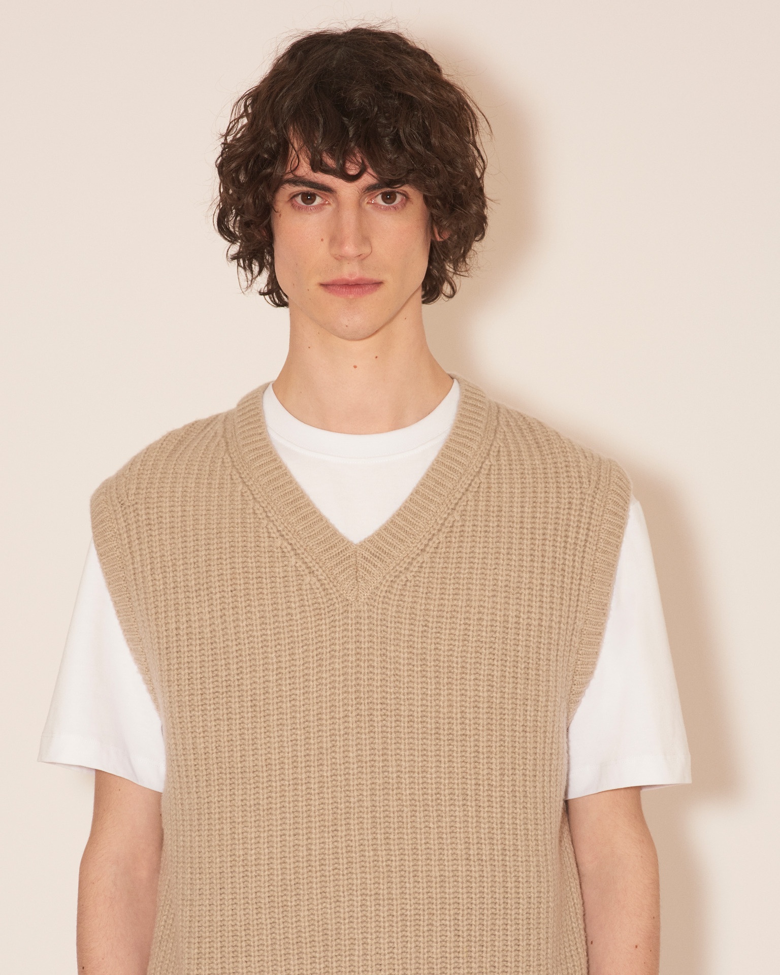 MALTHE - Cashmere v-neck vest - Clay - 4