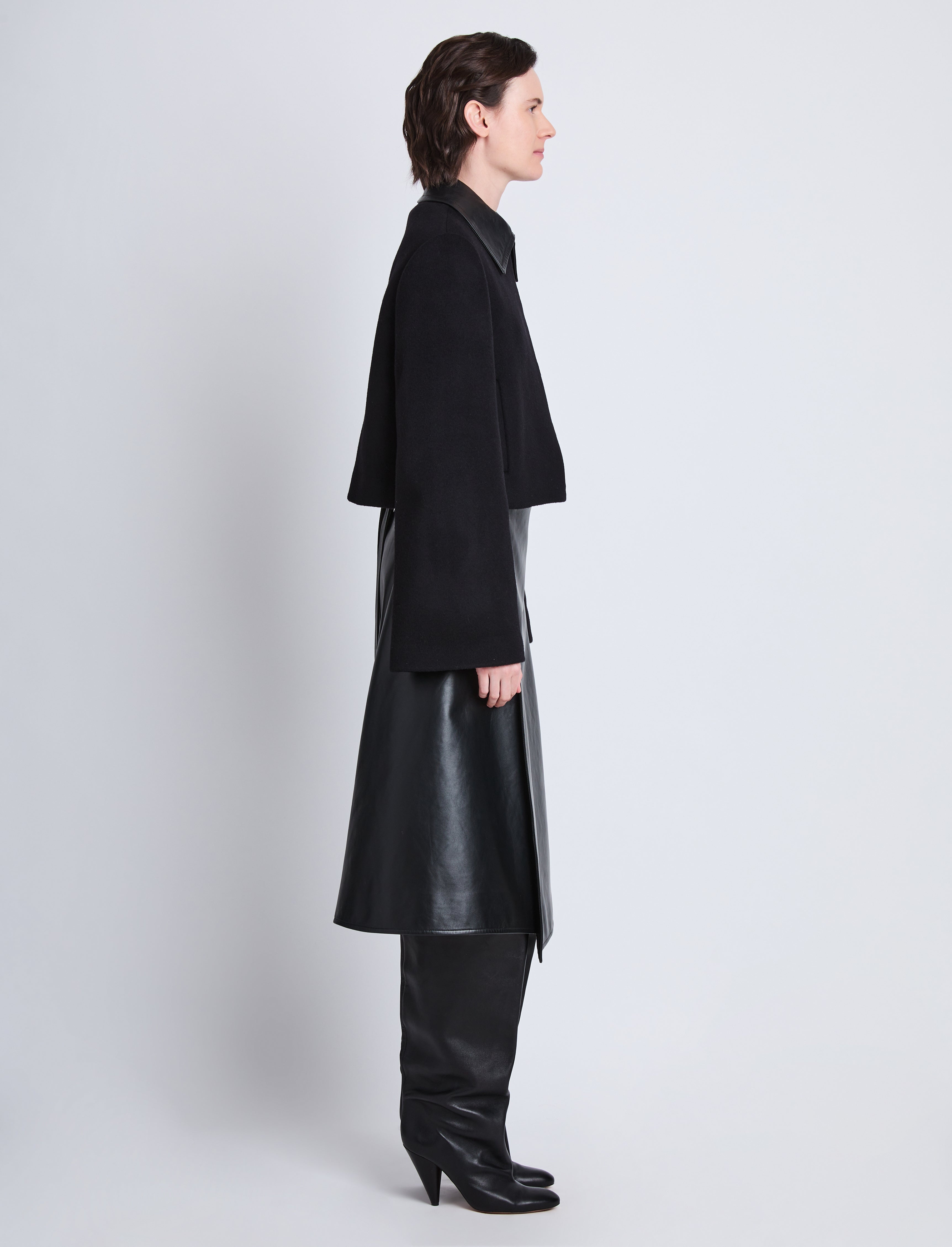 Bridget Cropped Jacket With Leather Collar in Wool - 4