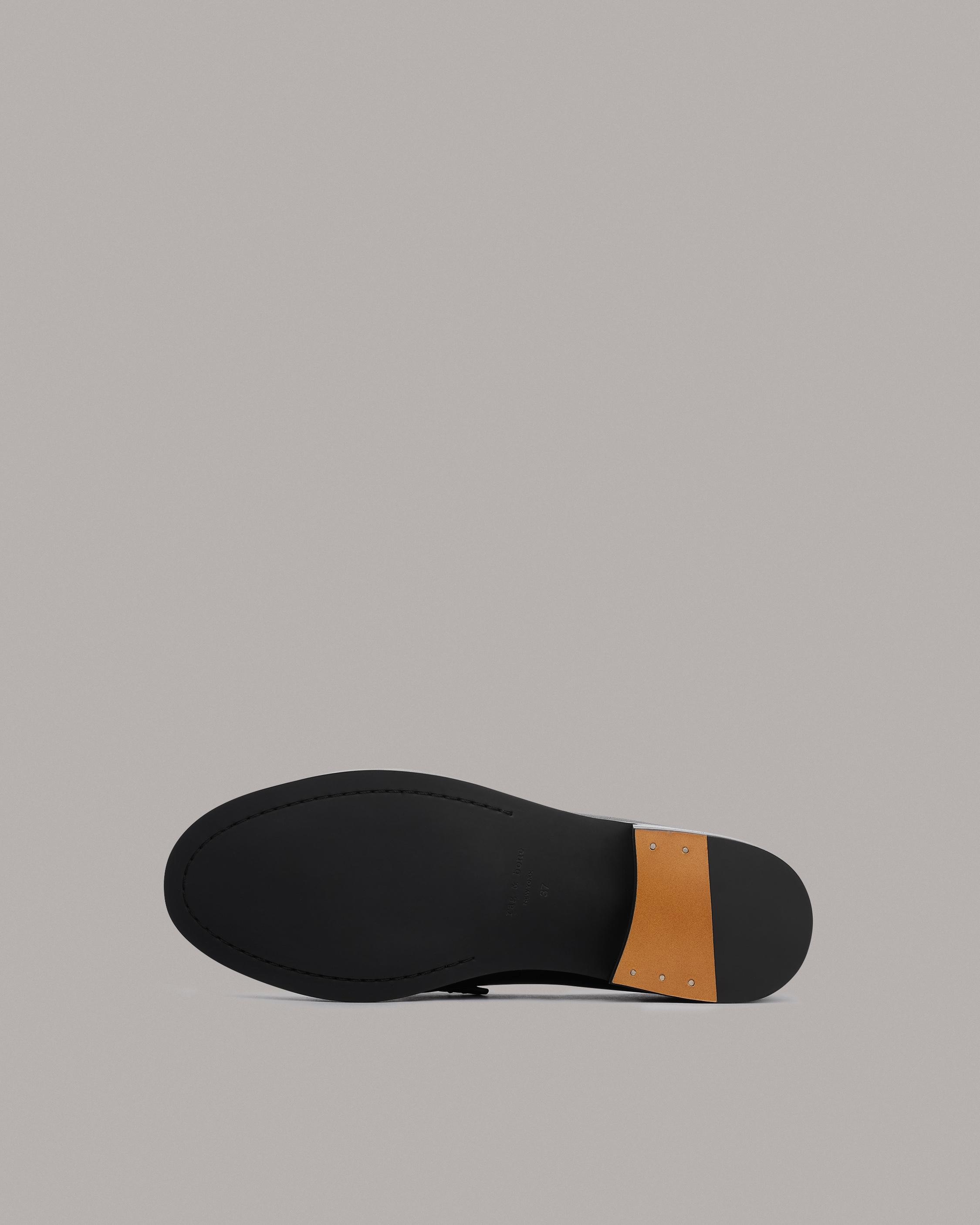 Canter Loafer - Leather
Classic Loafer - 4