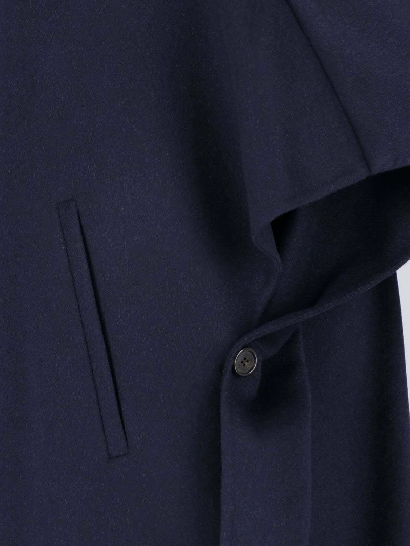 CASHMERE CAPE 5