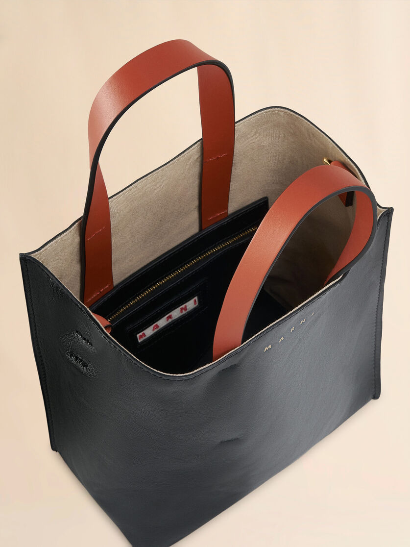MUSEO SOFT MINI BAG IN BLACK AND GREEN LEATHER - 3