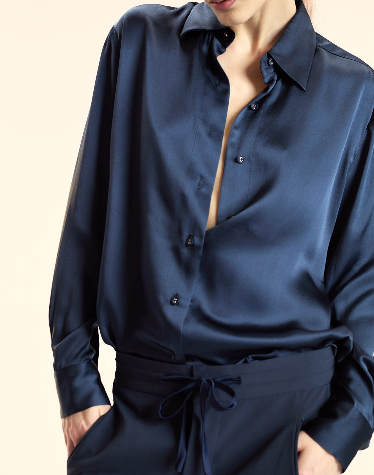 Collectible Silk Shirt - 7