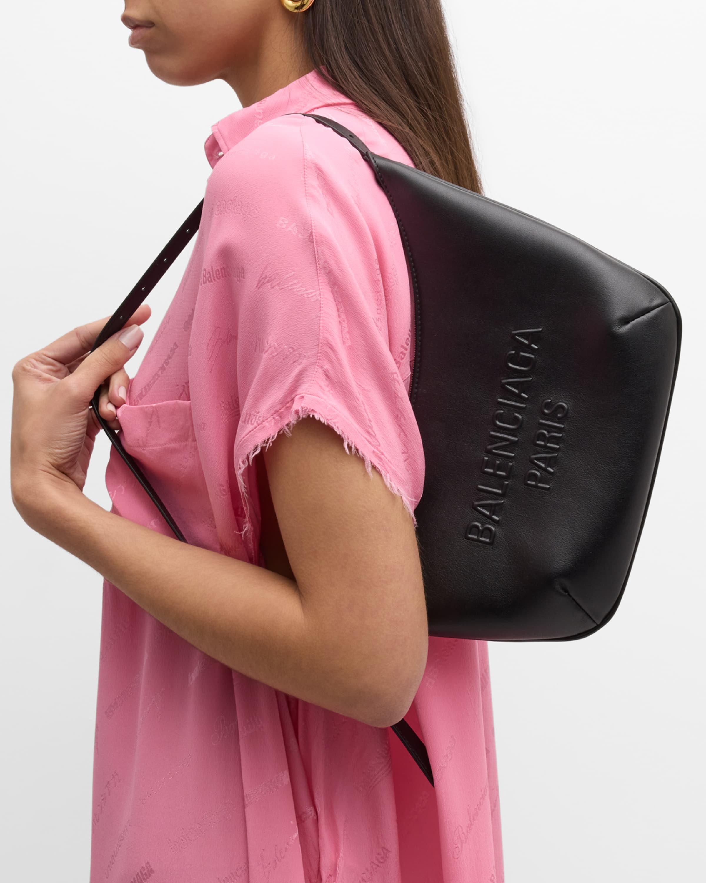 BALENCIAGA MARY-KATE ショルダーバッグ Balenciaga Mary-Kate embossed leather shoulder bag. - YouTube