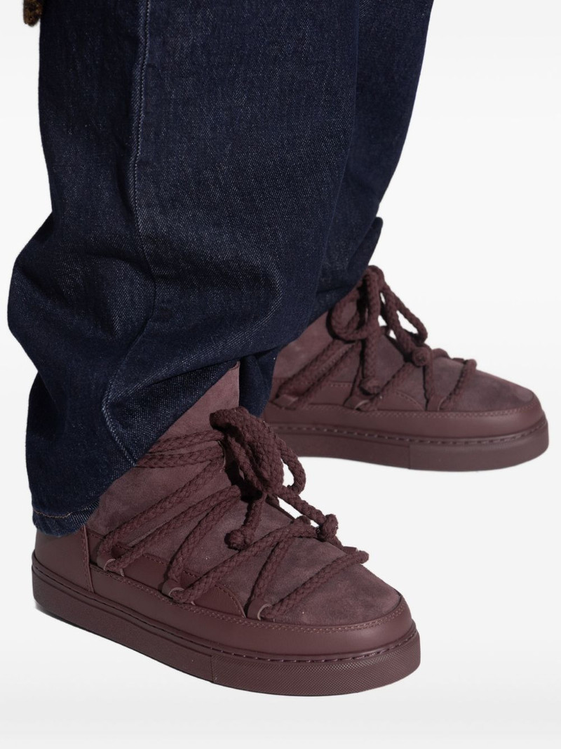 Classic boots 4
