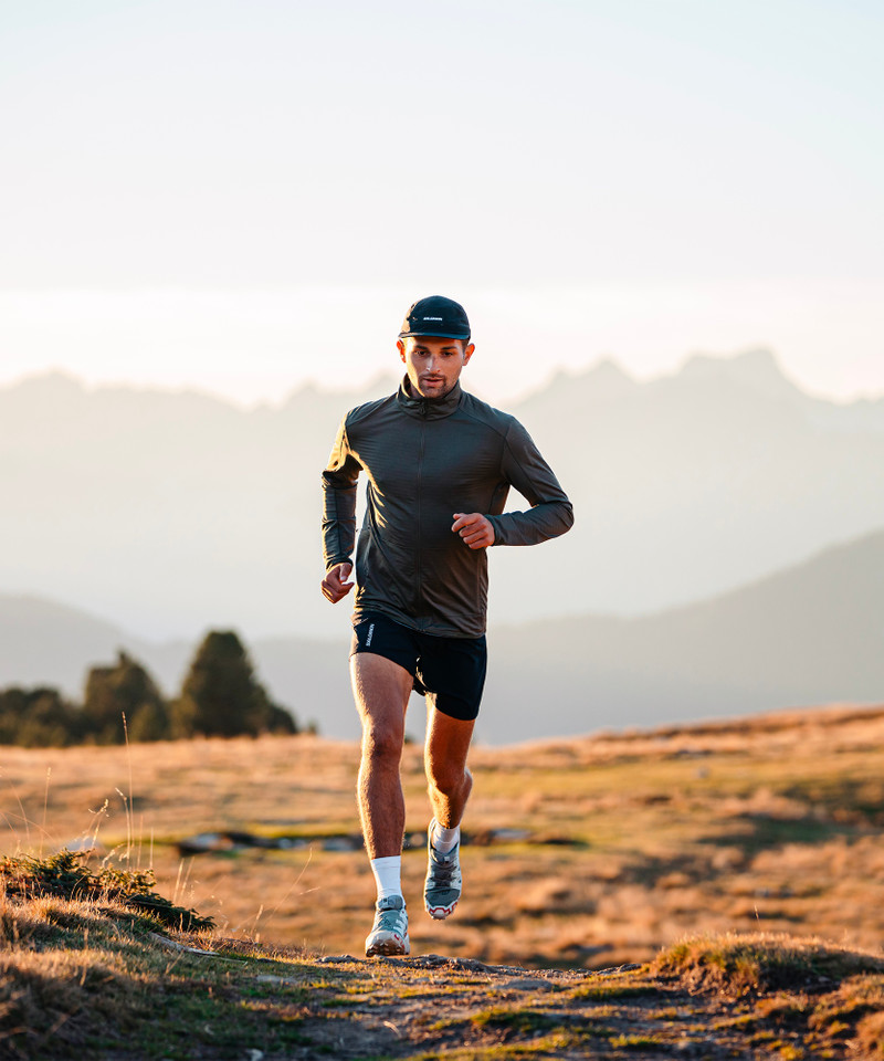 ESSENTIAL LIGHTWARM 3