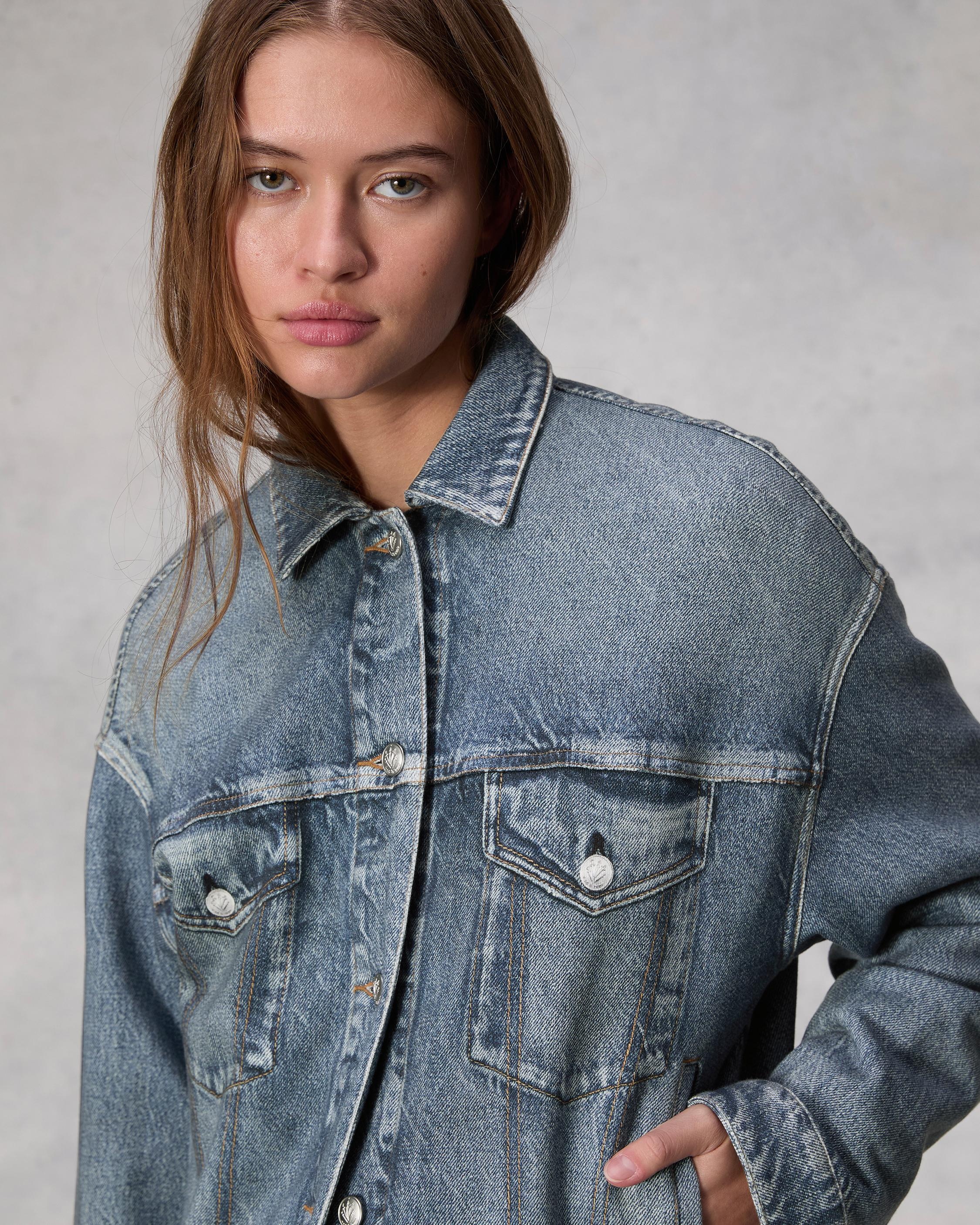 Miramar Cropped Trucker
Relaxed Fit - 6