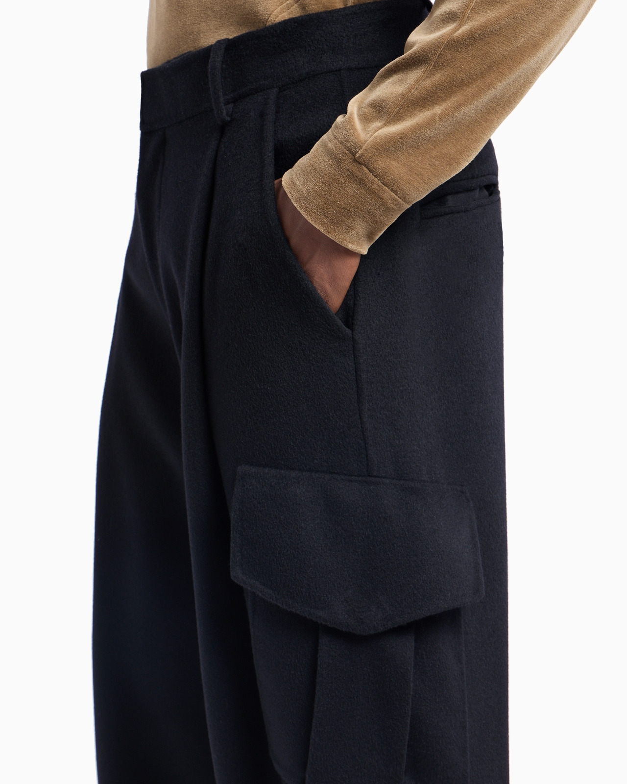 ONE-PLEAT CARGO TROUSERS IN DOUBLE CASHMERE CLOTH - 5