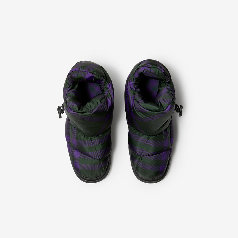 Check Pillow Boots 5