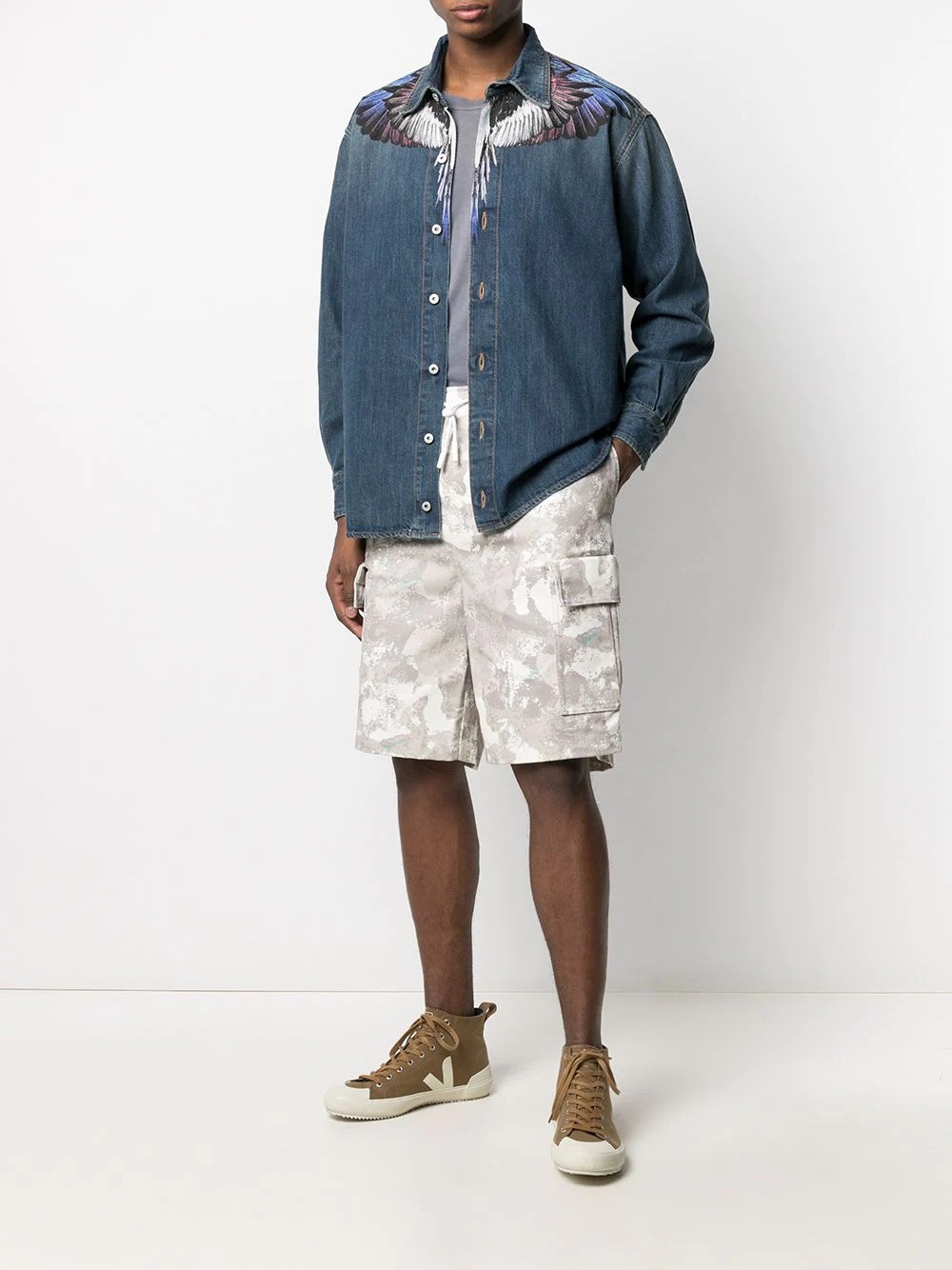 camouflage-print cargo shorts - 2