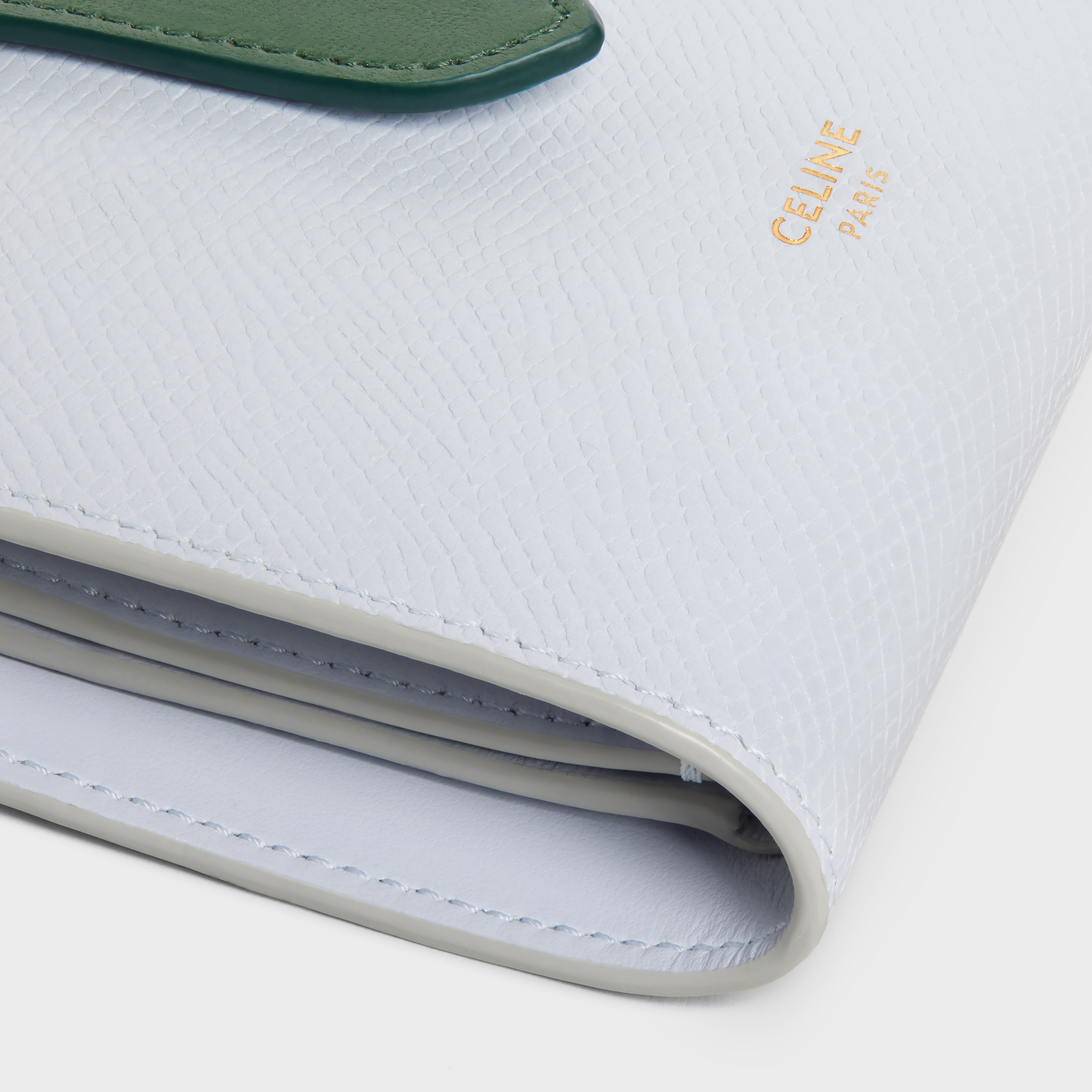 Small Strap Wallet in Bicolour Grained Calfskin - 5