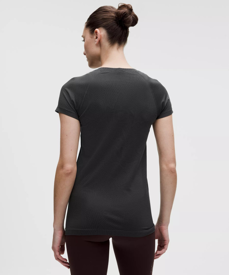 Team Canada Swiftly Tech Short-Sleeve Shirt 2.0 *COC Logo 3