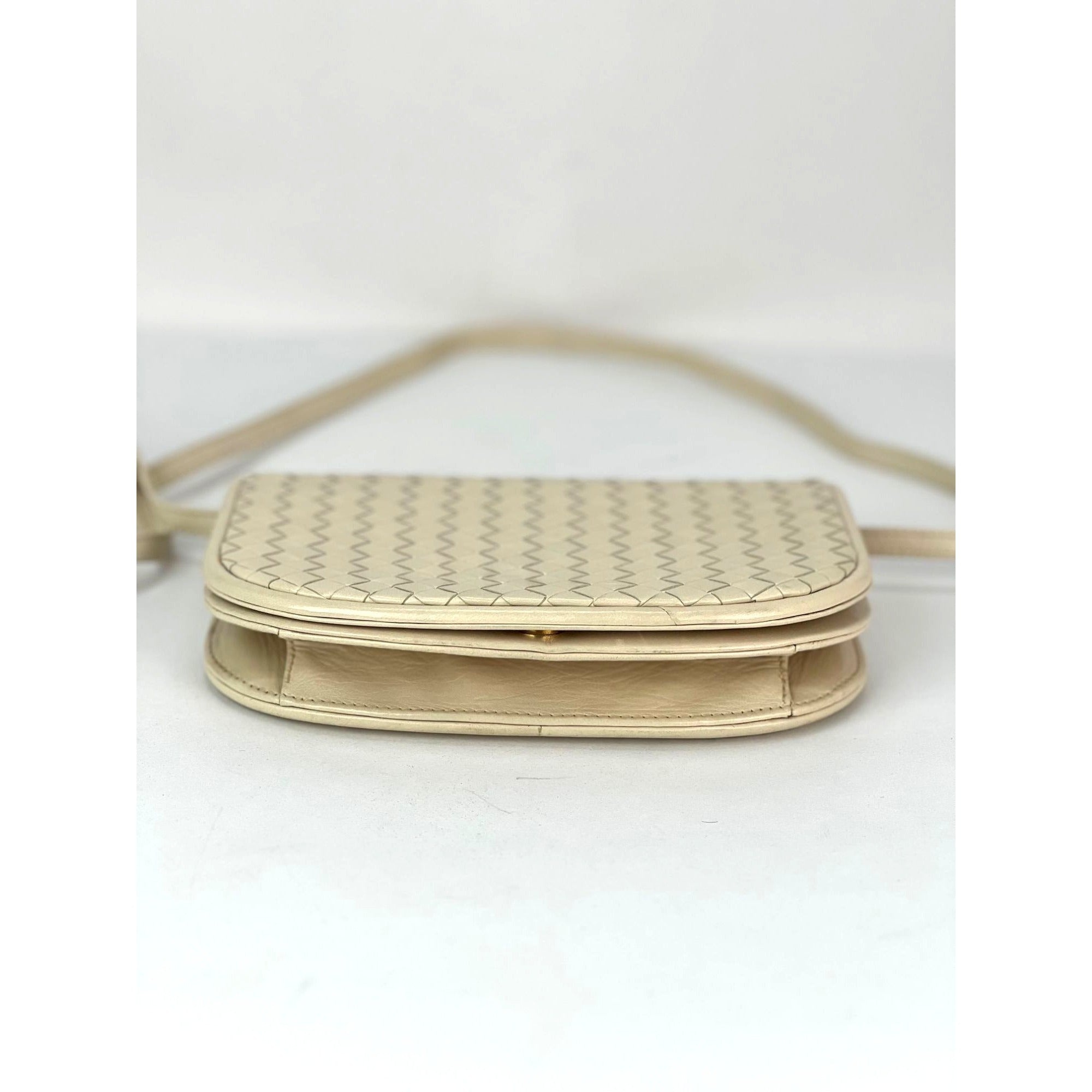 Bottega Veneta Intreciato white leather Shoulder Clutch Bag - 9