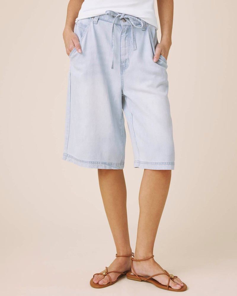 Splendid Lounge Denim Jort outlook