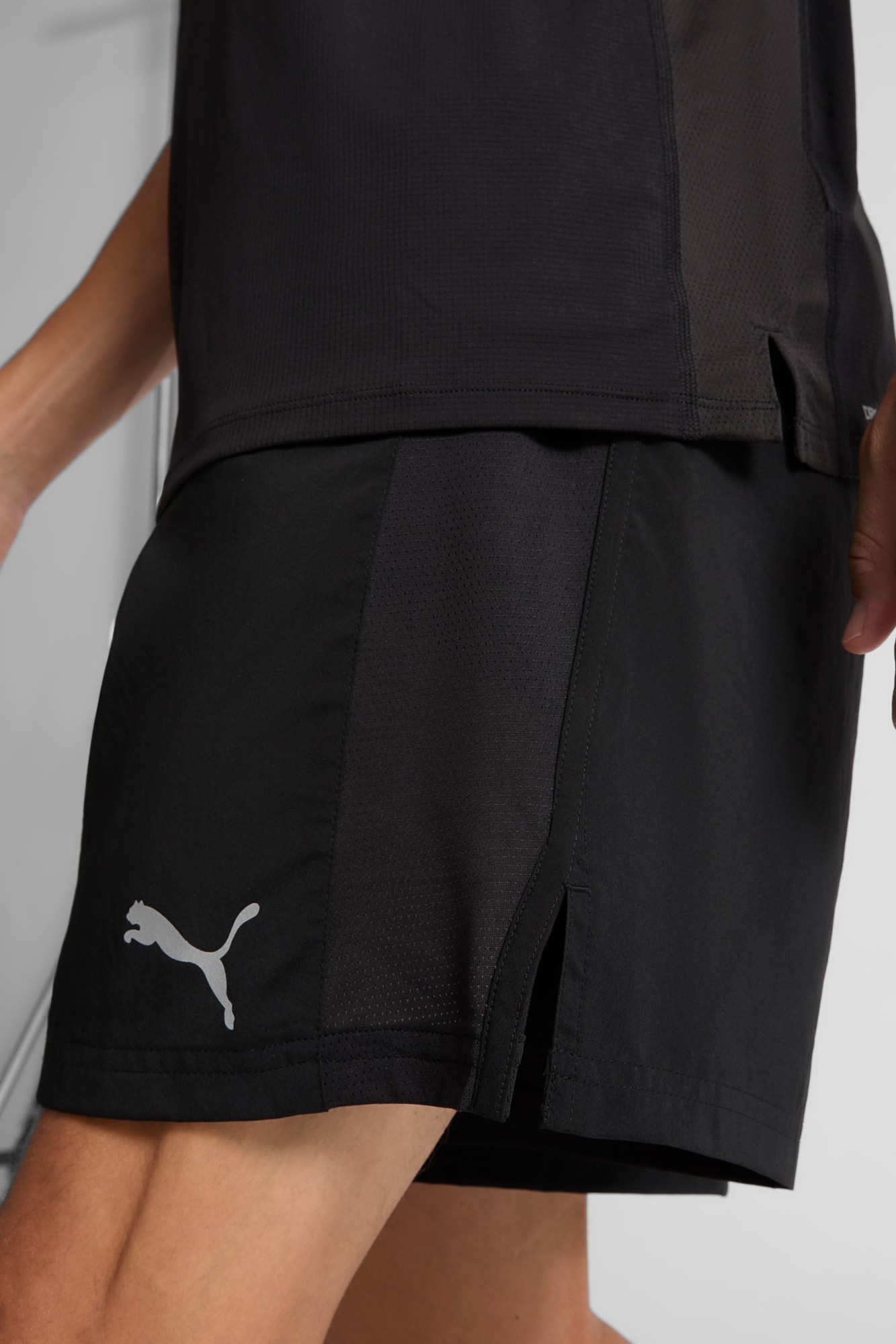 RUN FAV VELOCITY 7" Men's Running Shorts - 4