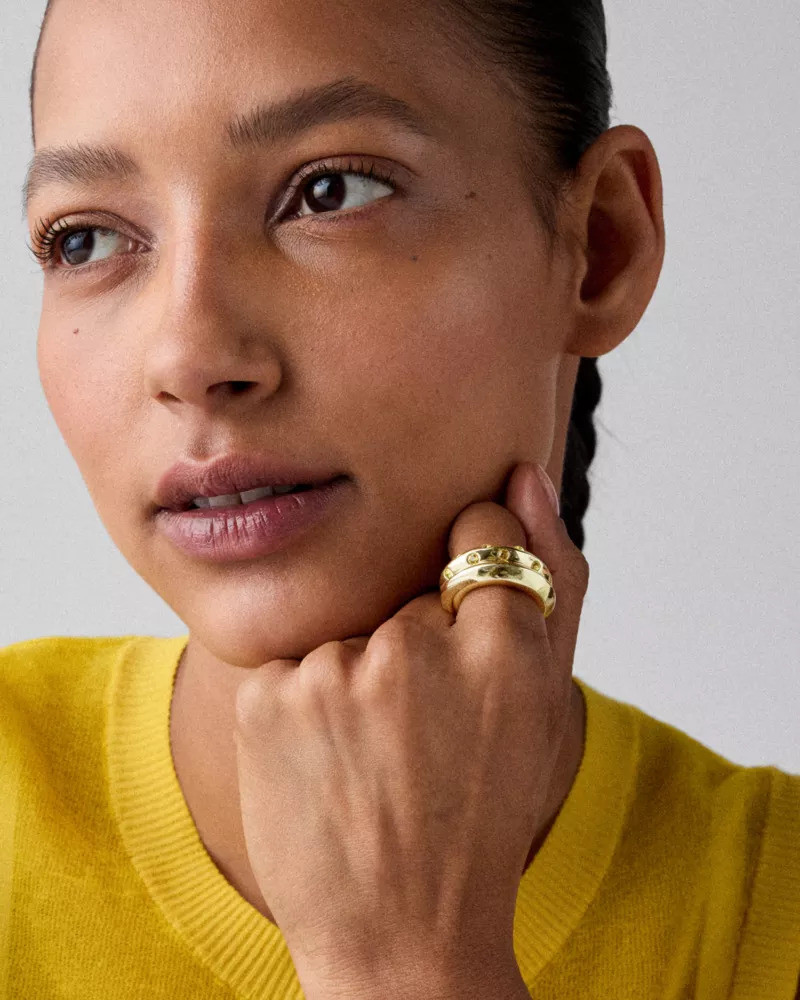 kate spade Summer Daze Banana Stacked Rings outlook