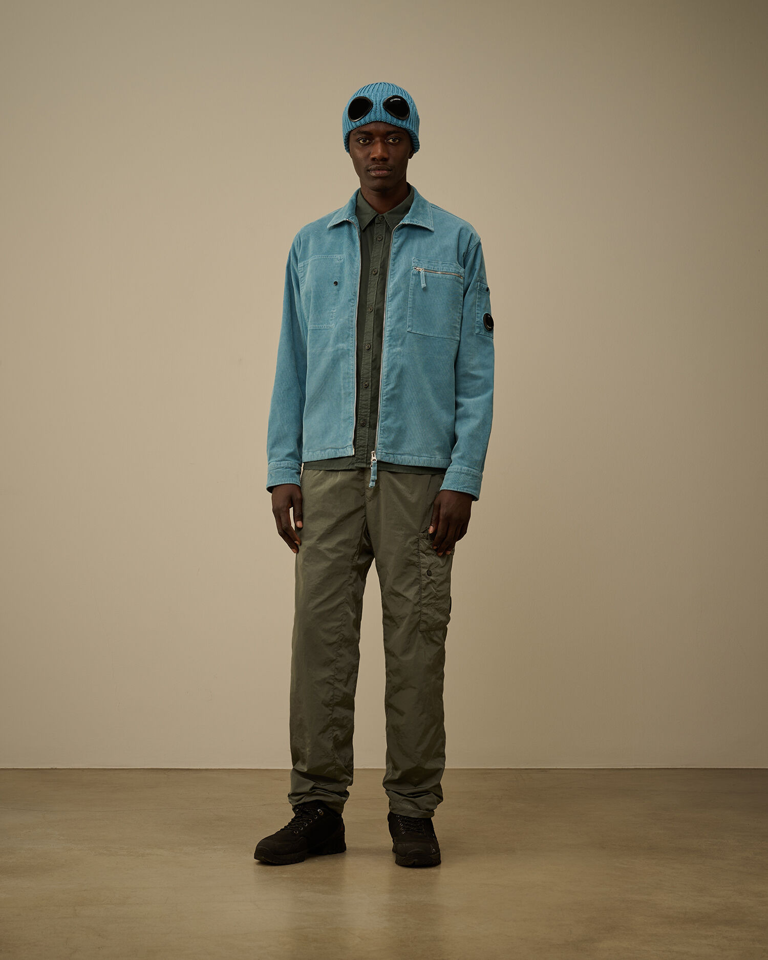Corduroy Lens Zipped Overshirt - 2