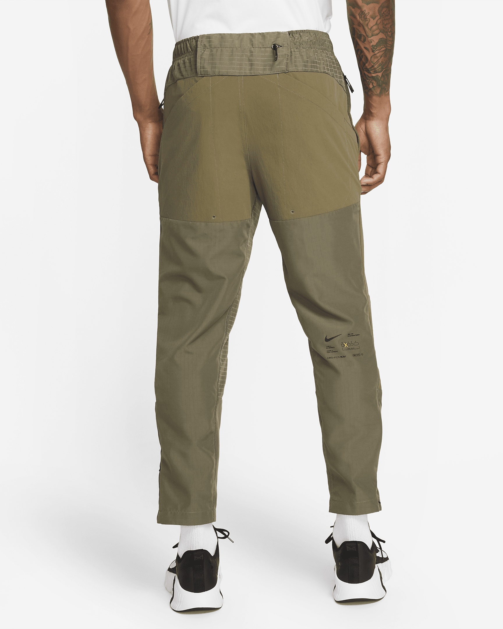 Nike A.P.S. Men's Dri-FIT ADV Woven Versatile Pants - 2