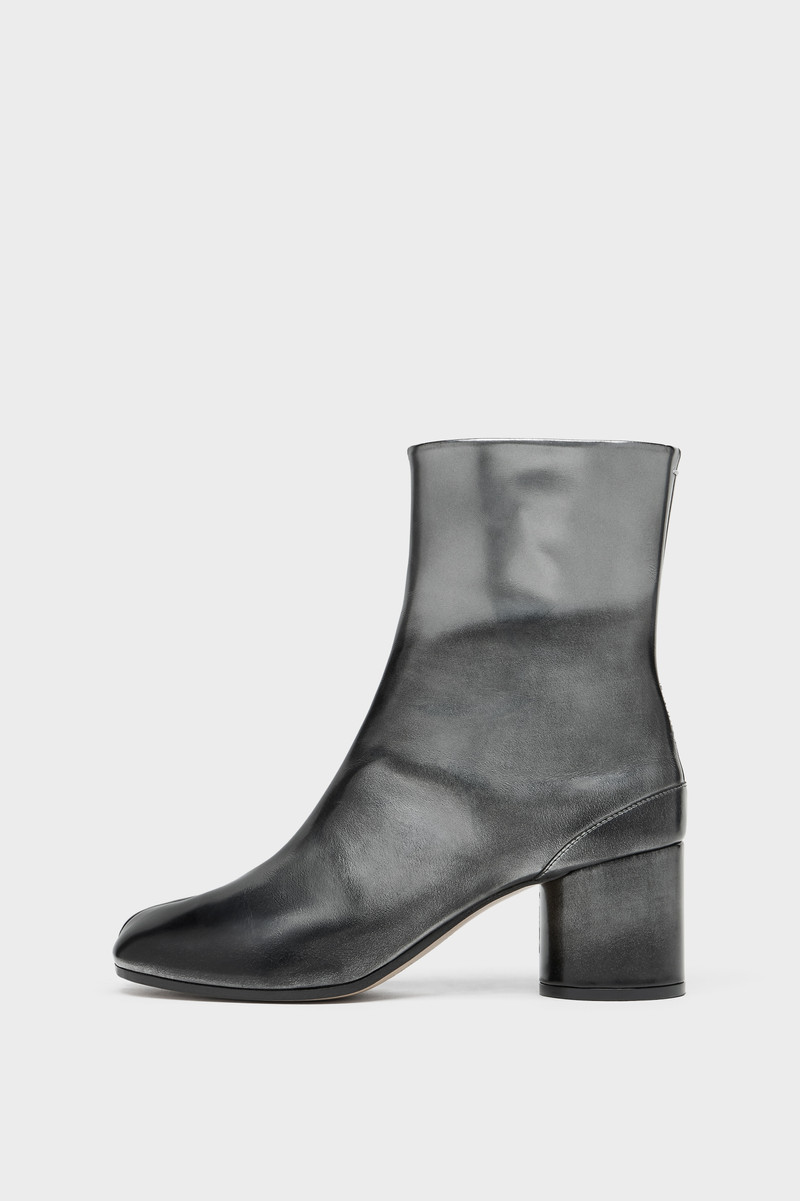 Maison Margiela Tabi Ankle Boots outlook