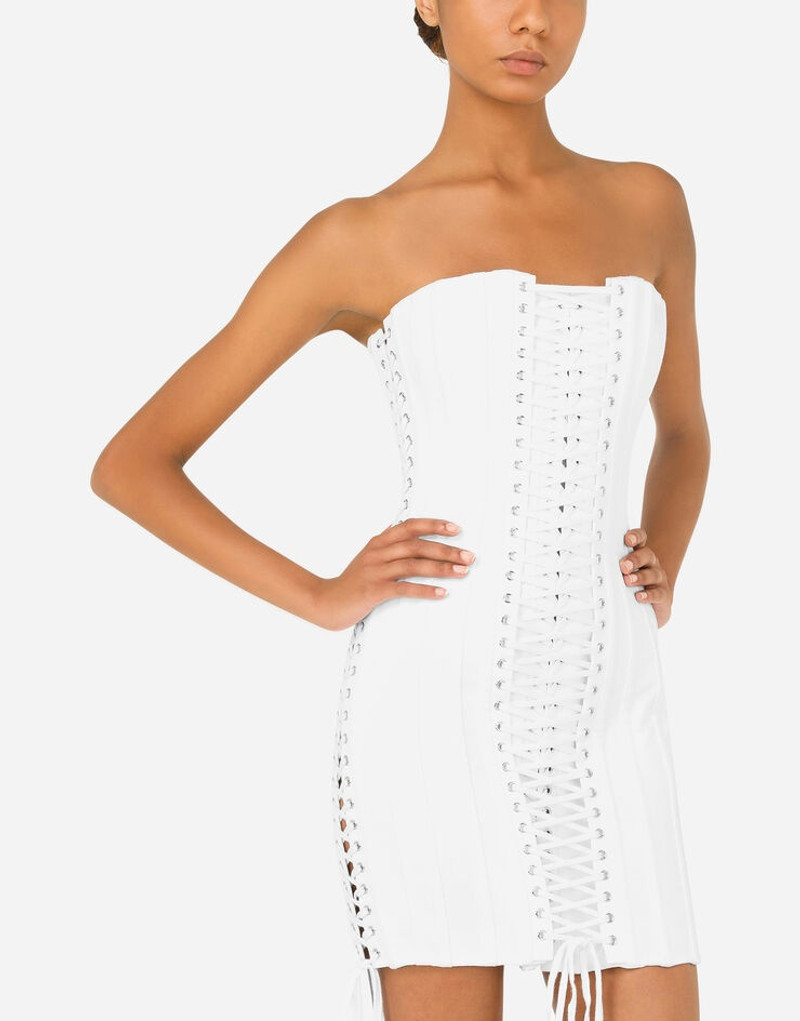 Short gabardine dress with lacing 4