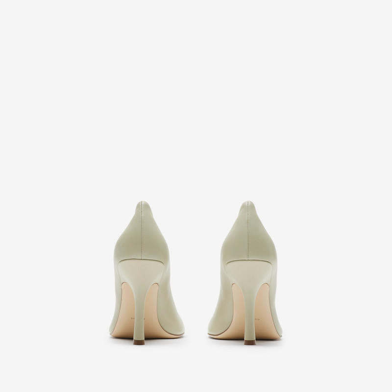 Leather Duck Pumps 4