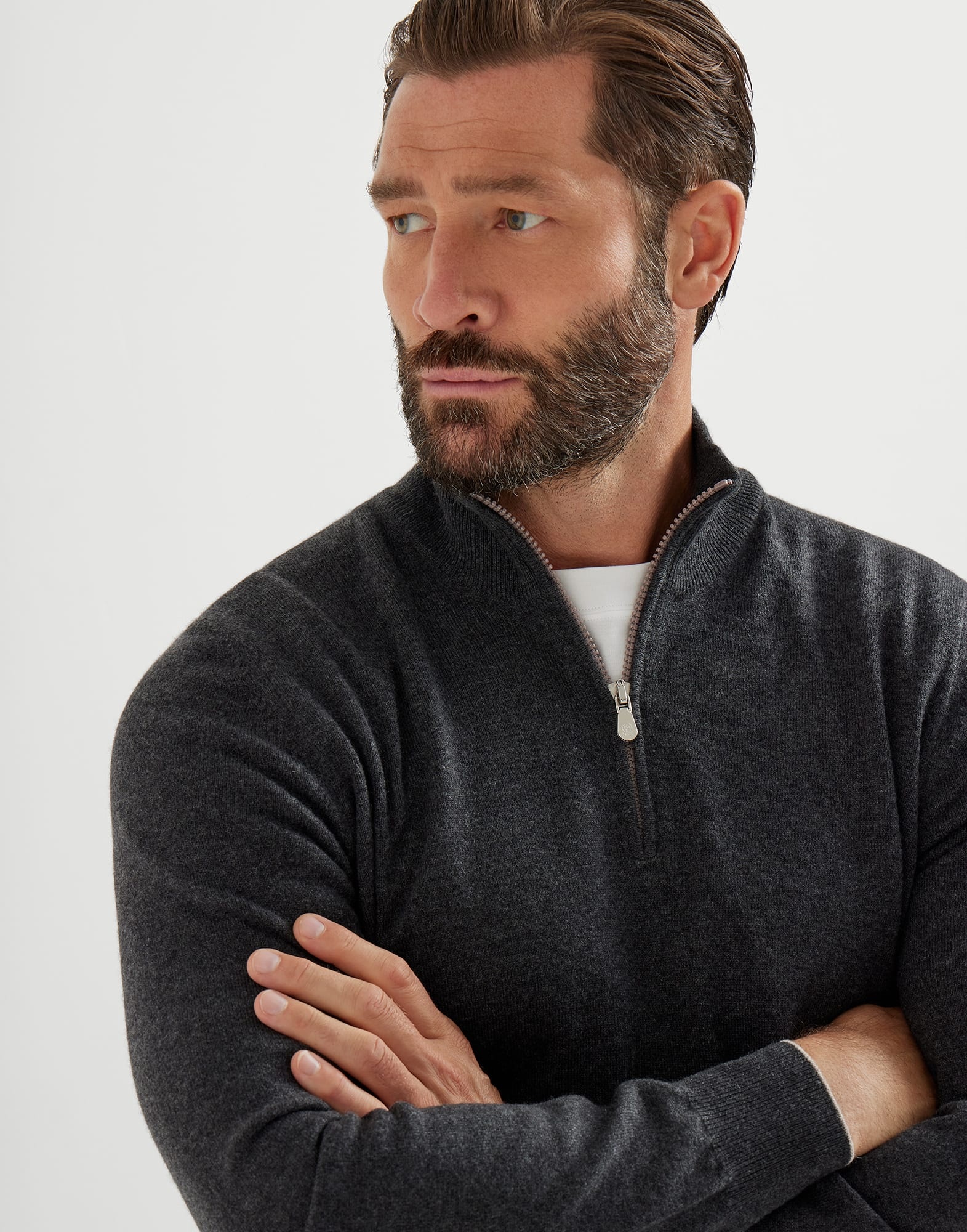 Cashmere sweater with half zip - 3