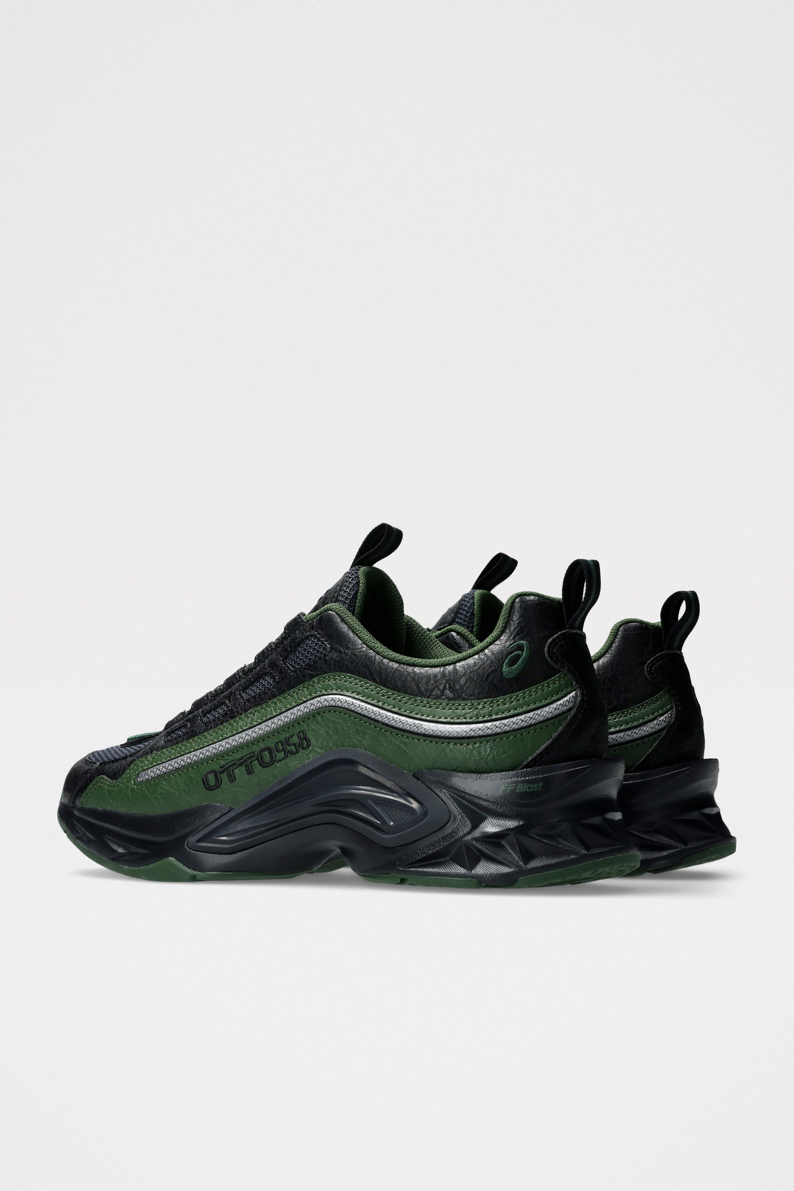 ASICS X OTTO 958 PROTOBLAST-CMLVIII GRAPHITE GREY / FOREST - 5