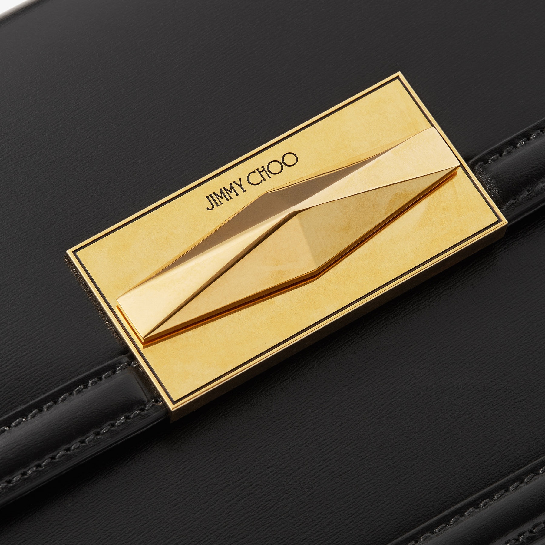 Diamond Tophandle
Black Box Calf Leather Top Handle Bag - 3