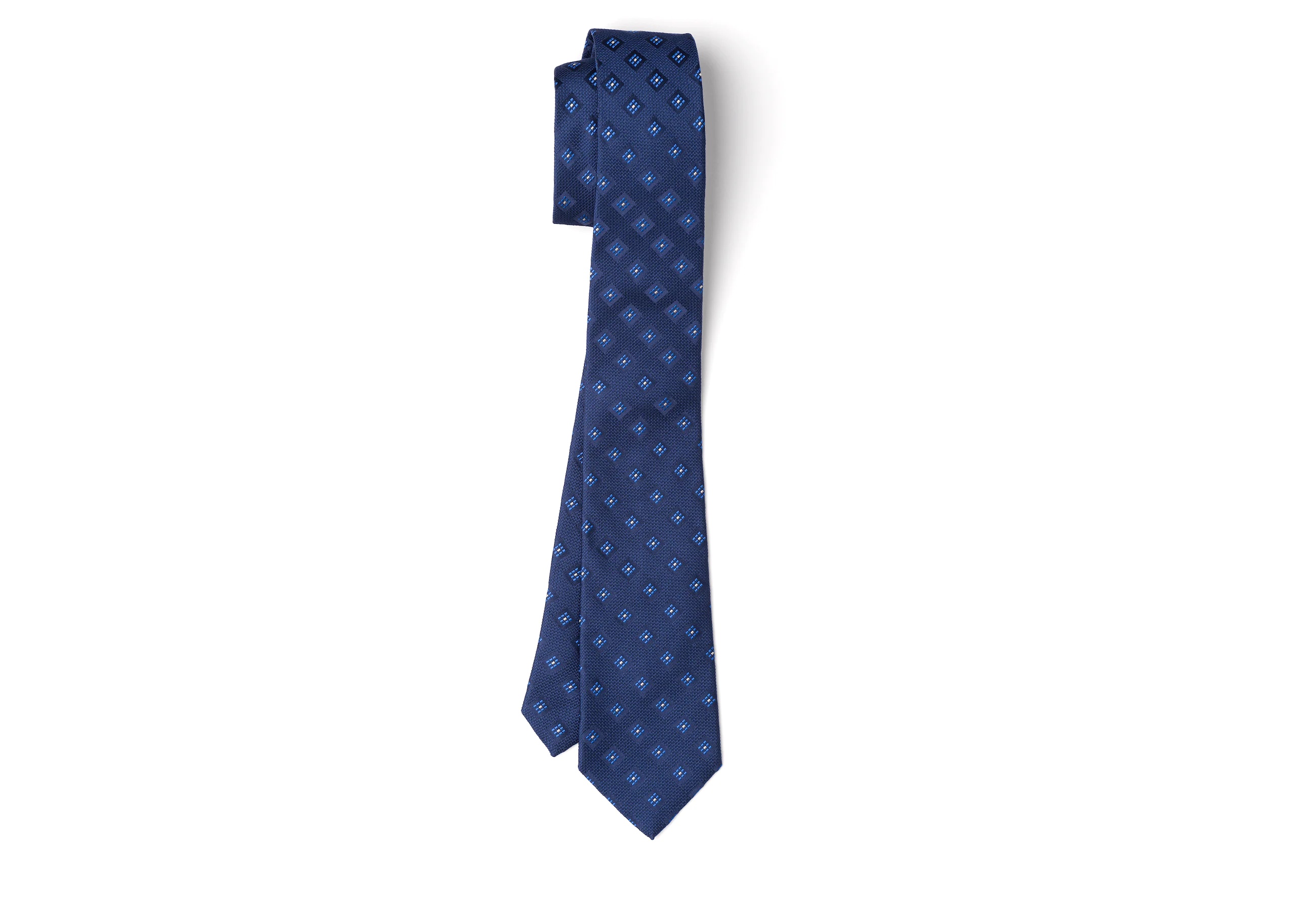 Diamond motif tie
Silk Weave Navy - 1