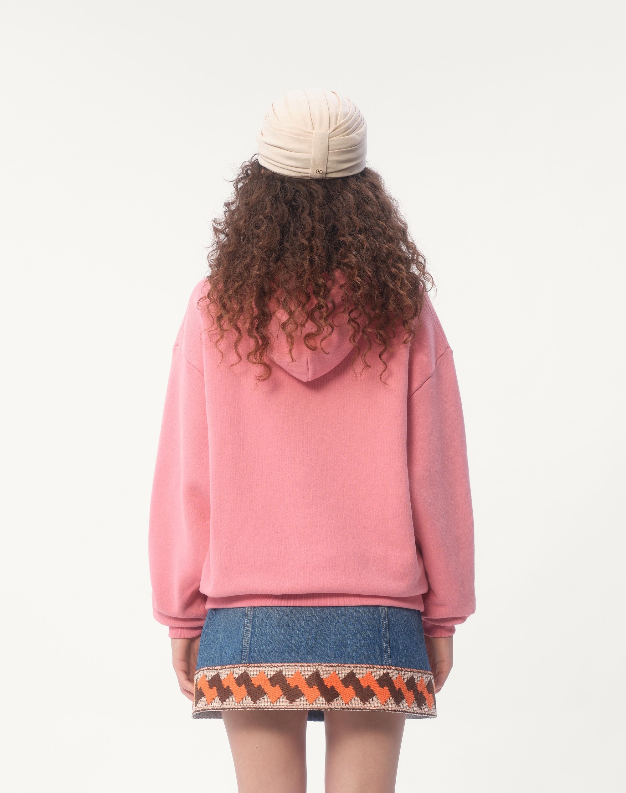 COTTON SWEATSHIRT WITH HOOD AND CHEZ VALENTINO PRINT - 8