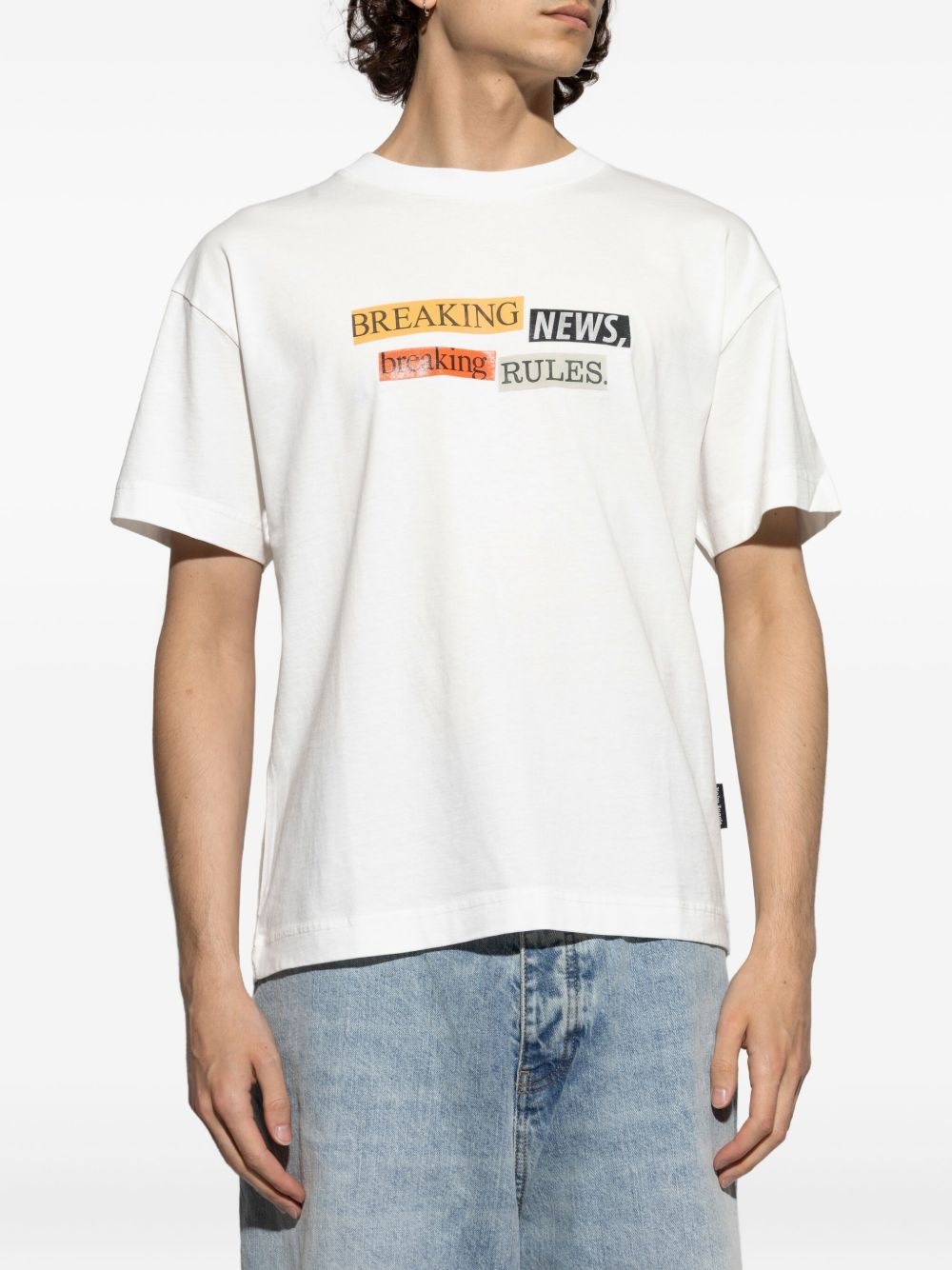 breaking news graphic t-shirt - 3