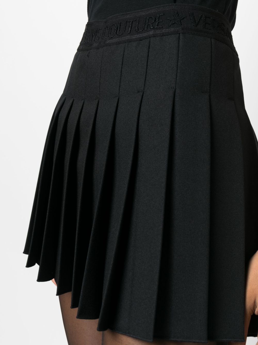 logo-print strap pleated skirt - 5