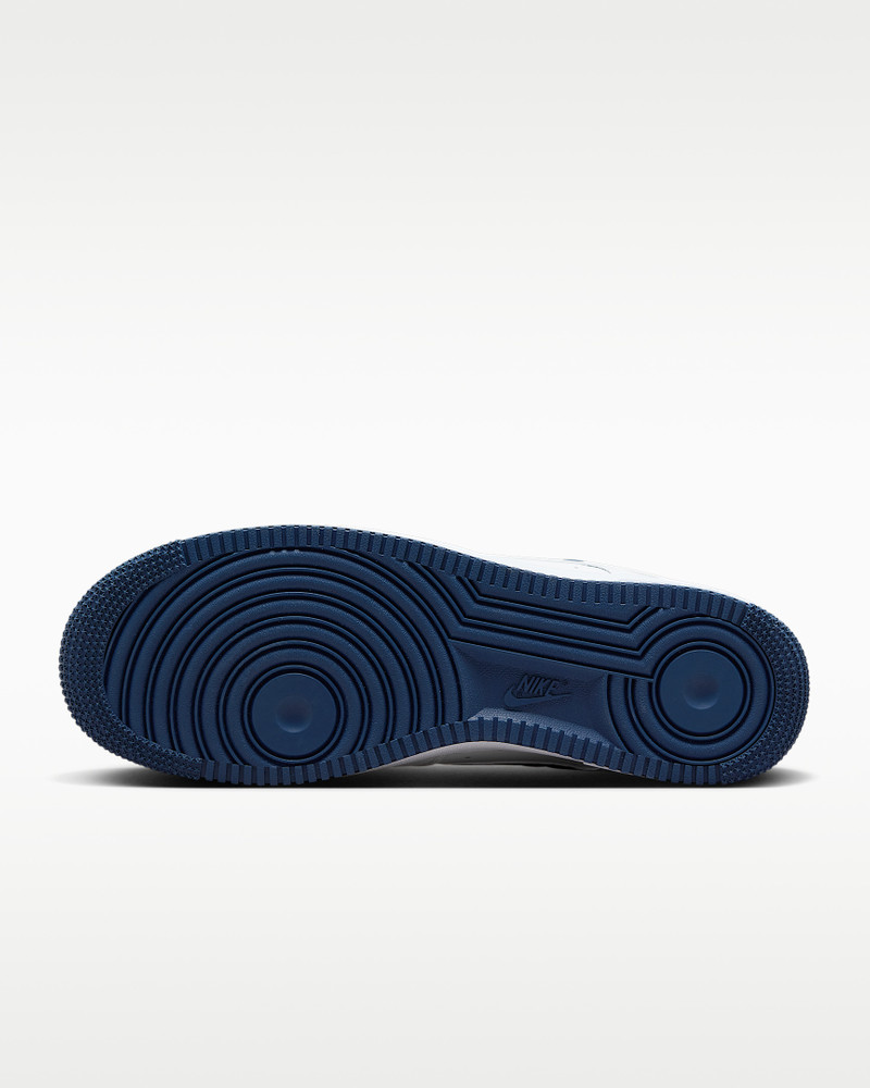 Nike Nike Air Force 1 '07 Men's Shoes outlook