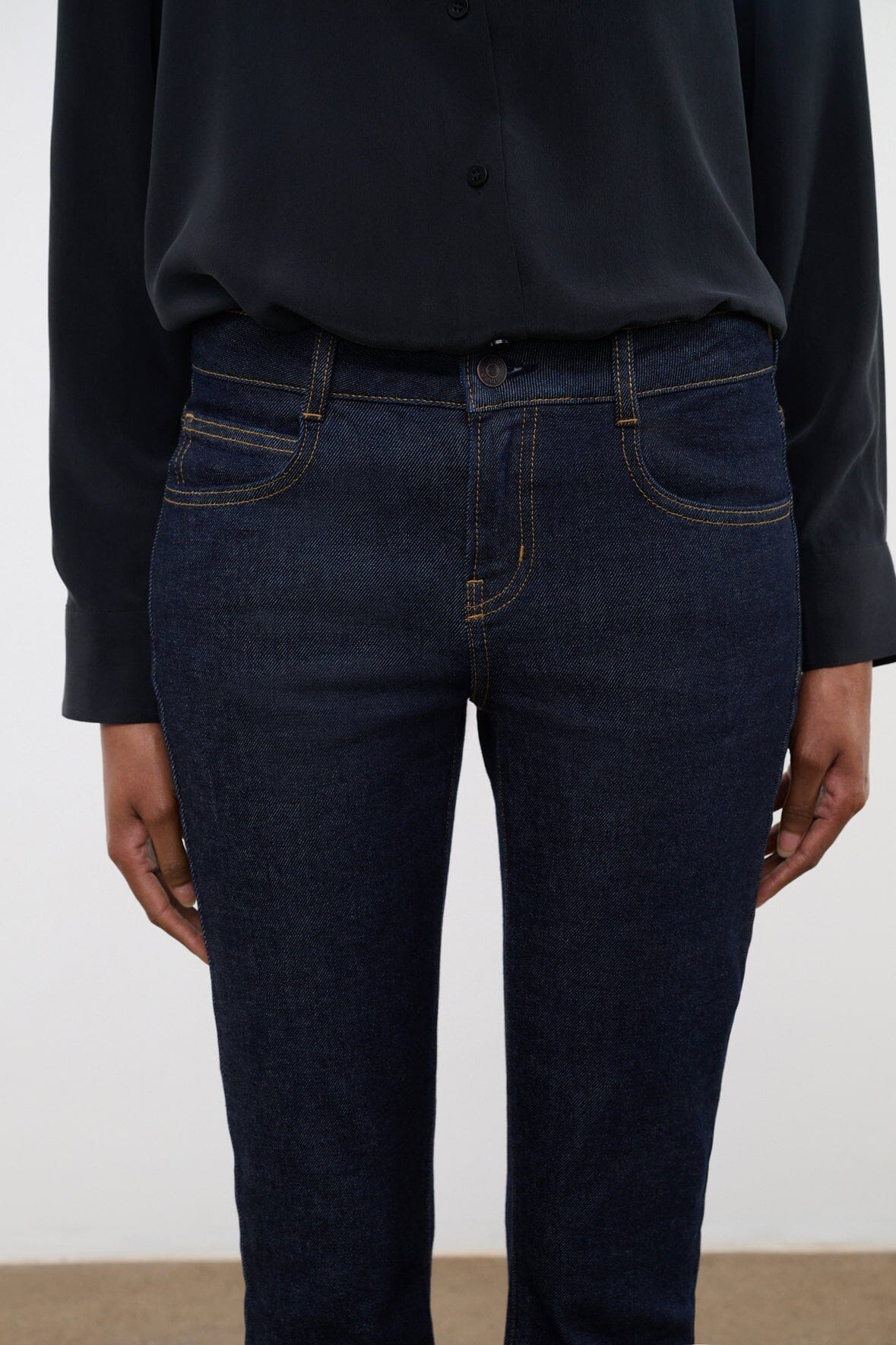 STAUD KYLE STRETCH FLARE JEAN INDIGO - 5