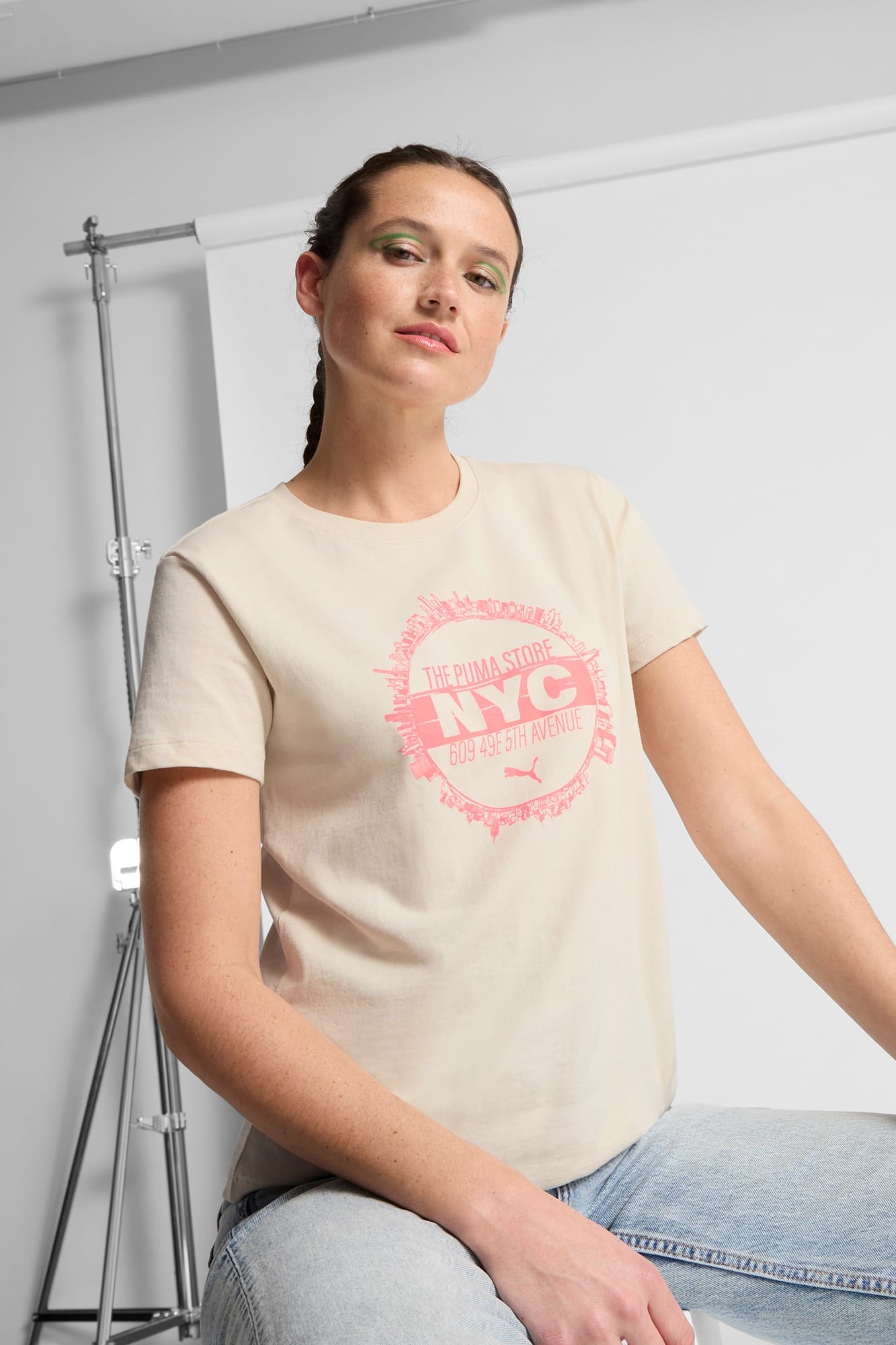NYC Flagship Skyline Women's Tee - 3