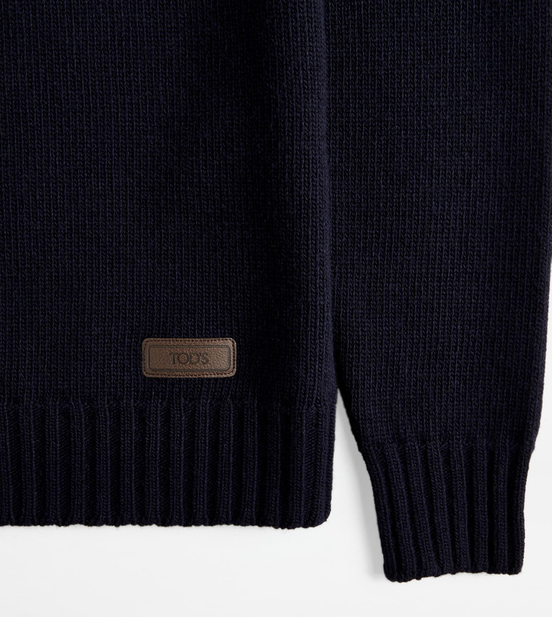 CASHMERE BLEND ROUND NECK JUMPER - BLUE 9