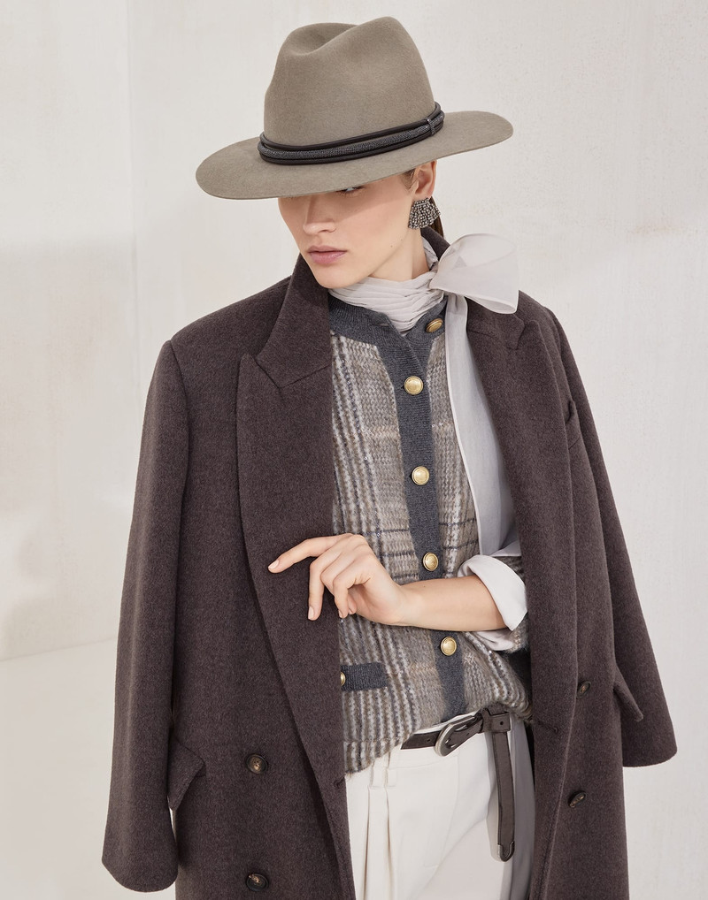 Hand-crafted coat in virgin wool and cashmere double cloth with monili 4