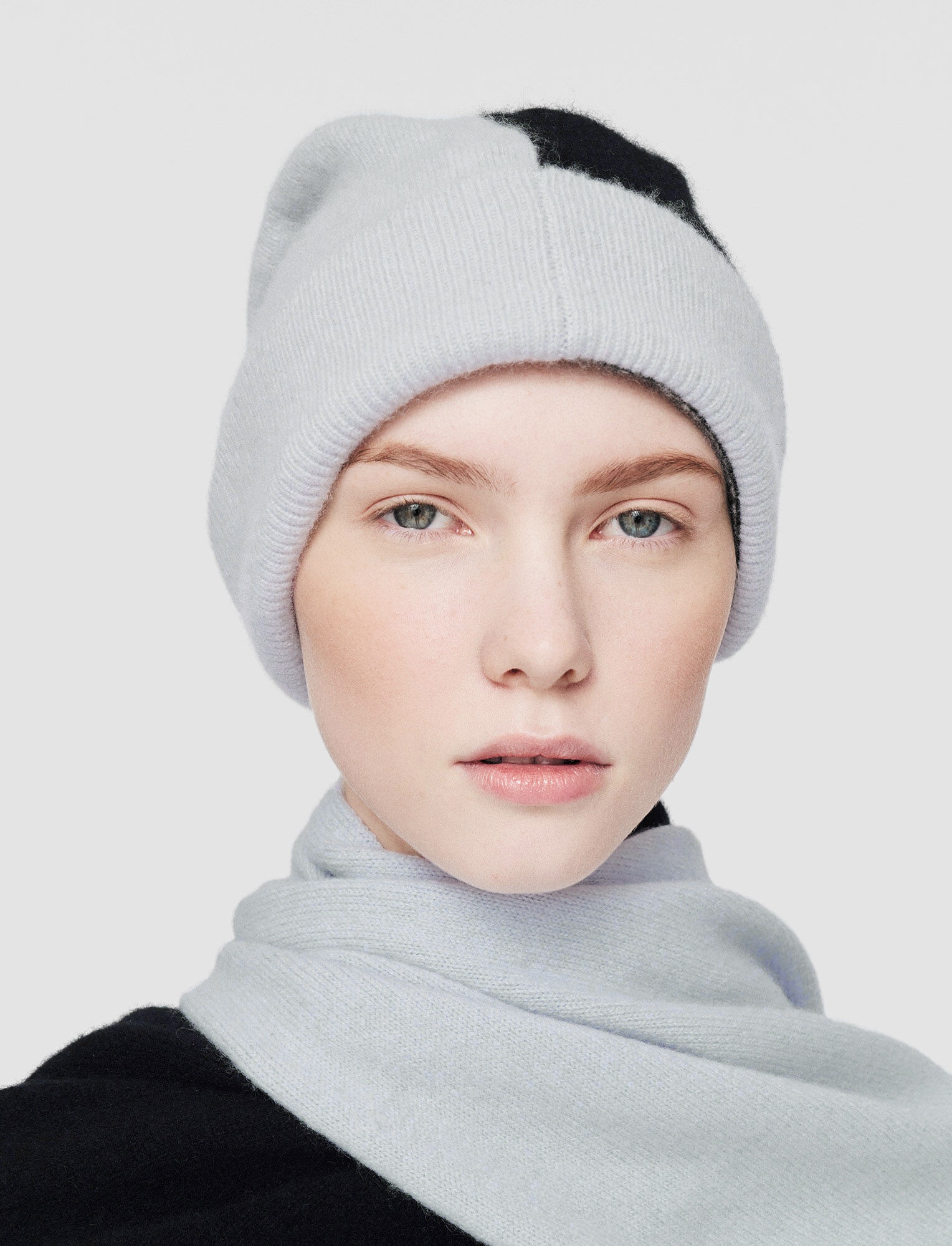Brushed Cashmere Hat - 3