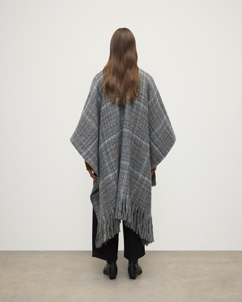 Grey Texture Cape 4