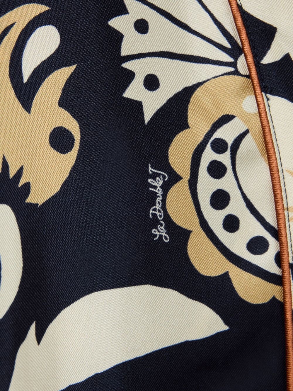 Midnight floral-print wrap dress - 5