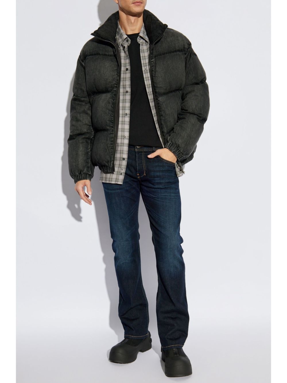 mid-rise jeans - 2
