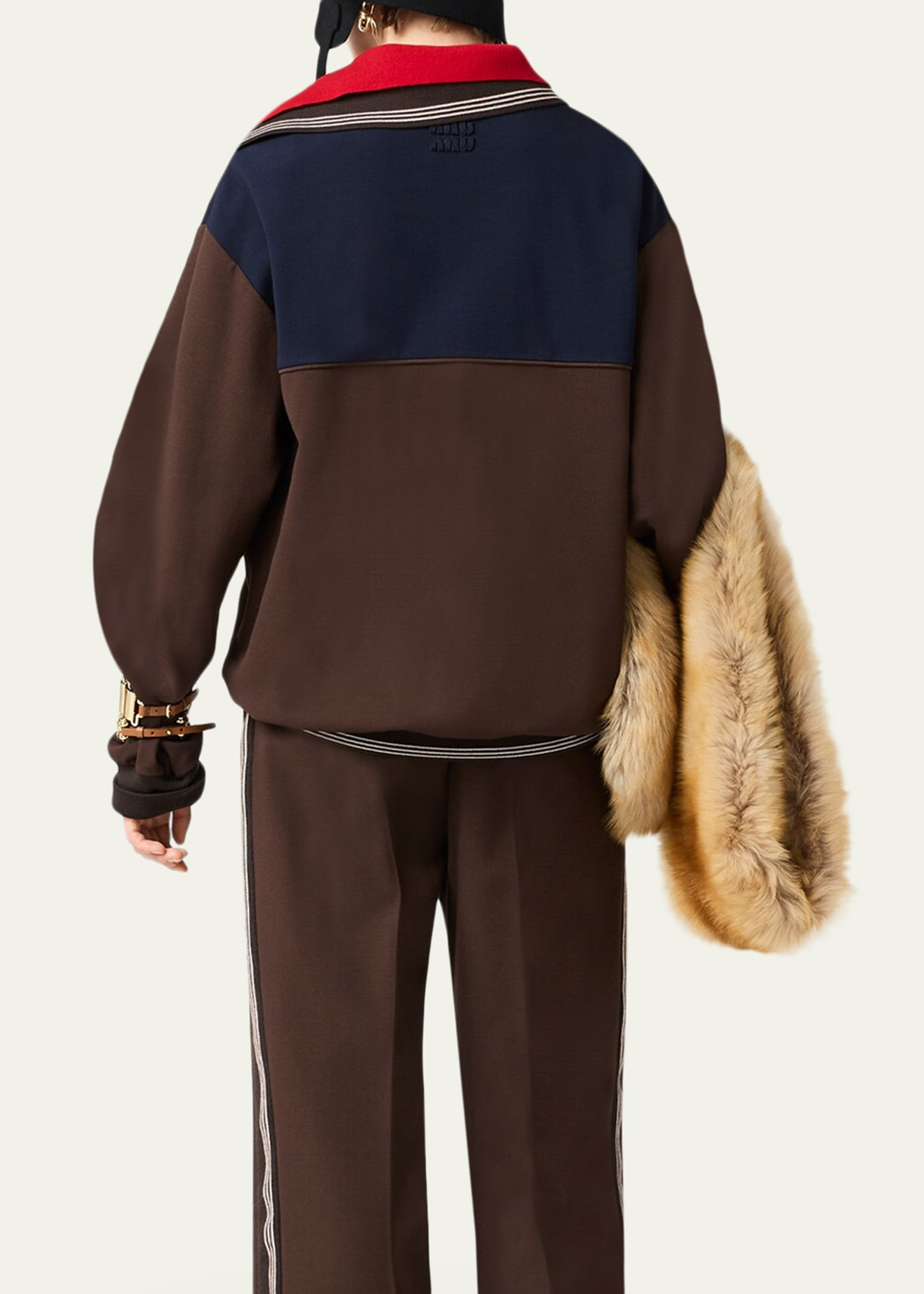 Oversized Two-Tone Knit Sweater - 3