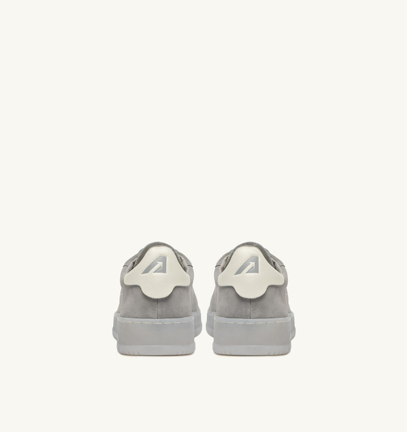 DALLAS LOW SNEAKERS IN MARSHMALLOW AND IRIS SUEDE 3