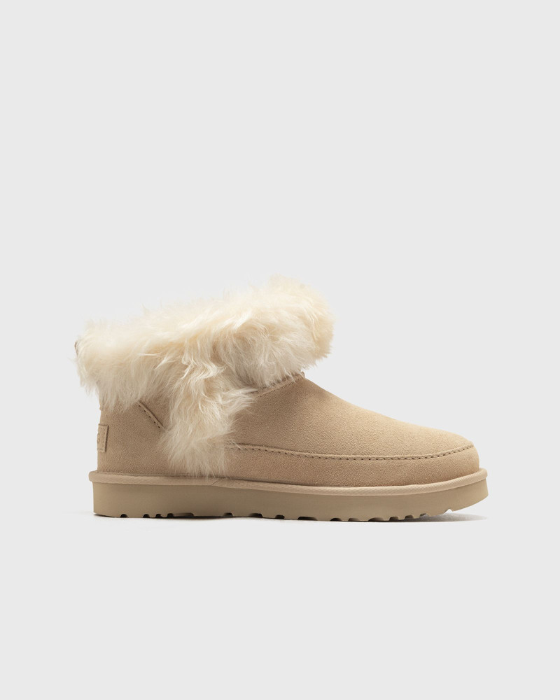 UGG WMNS CLASSIC ULTRA MINI CHALET outlook