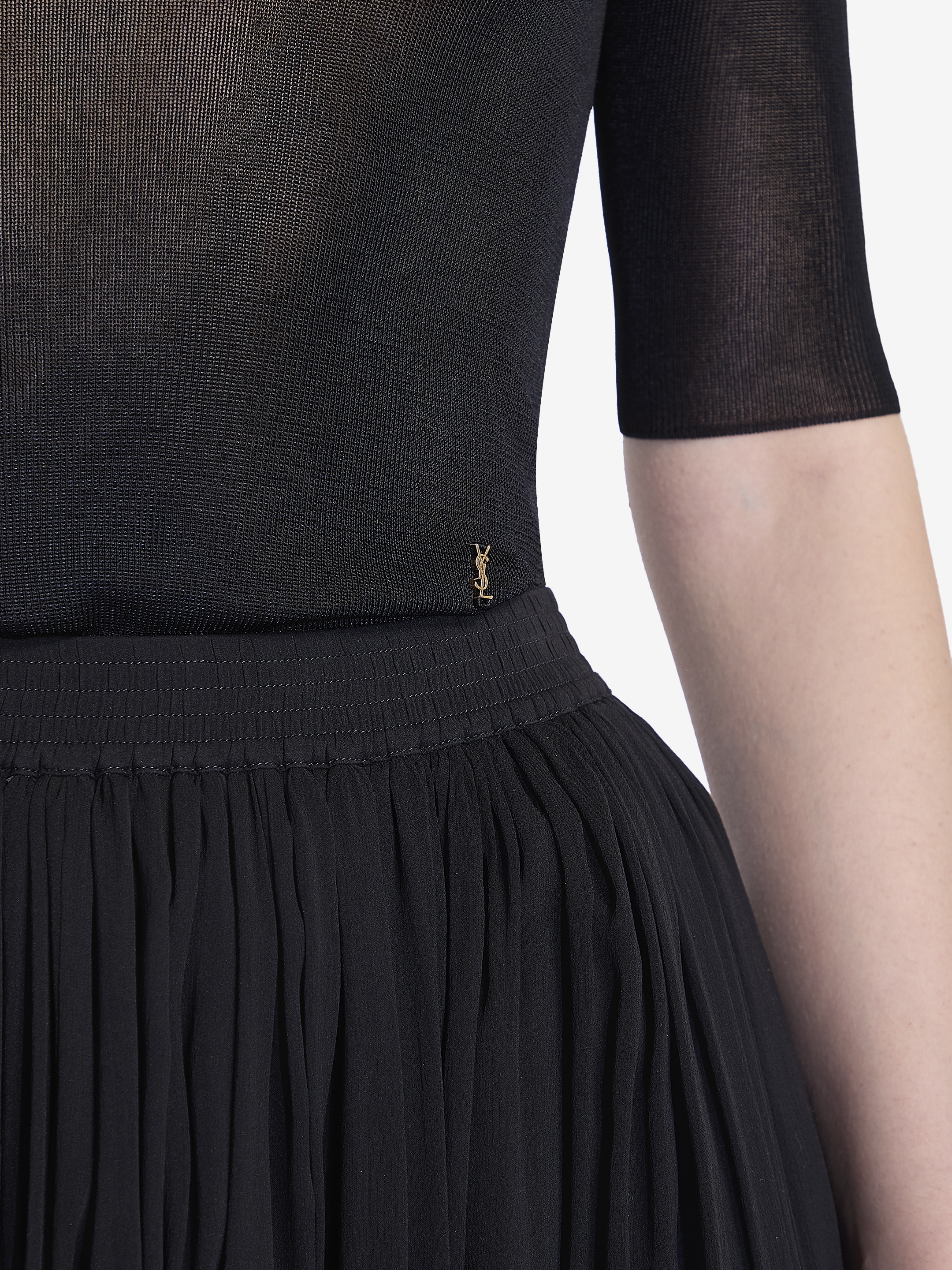 【SAINT LAURENT】CROPPED TOP WITH CASSANDRE●819910Y75WA8092 SAINT LAURENT - Cropped top with Cassandre | Leam Roma