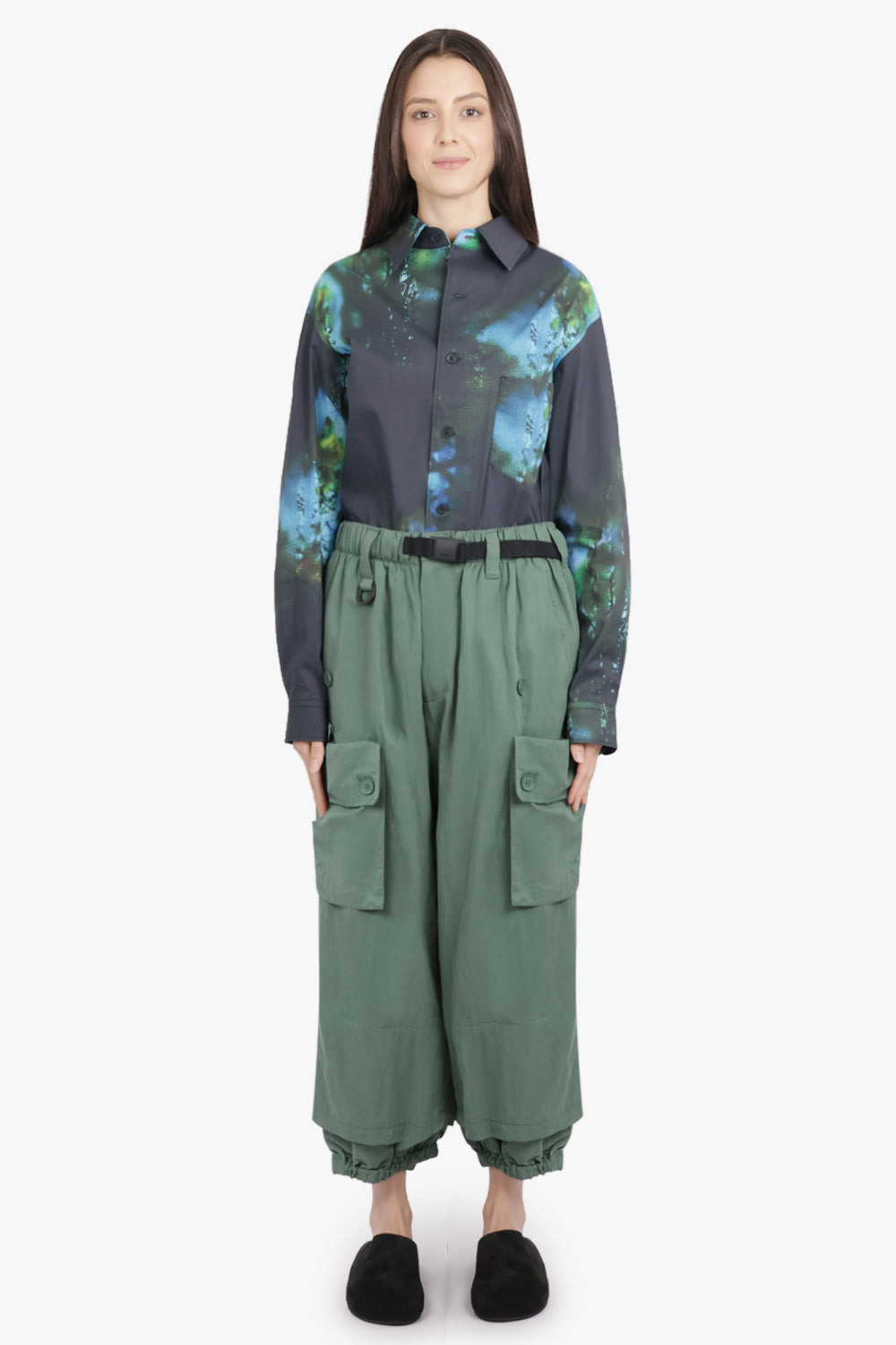 LOOSE FIT CUFFED CARGO PANT WITH OVERSIZED POCKETS | GREEN - 4