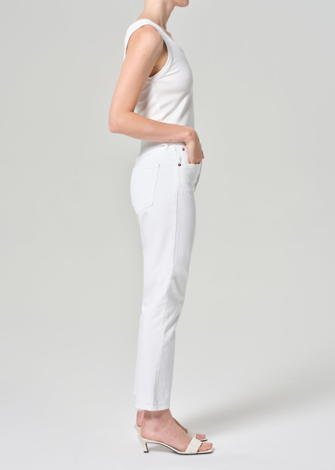 RILEY HIGH RISE STRAIGHT CROP (STRETCH) IN SOUR CREAM - 4